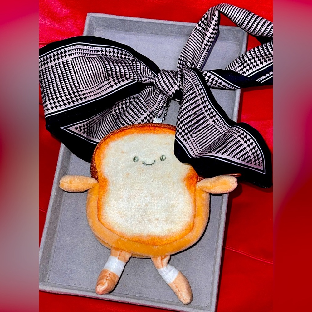 Cute Mr. Toasty Coin Purse with Black & White Twilly. NIP